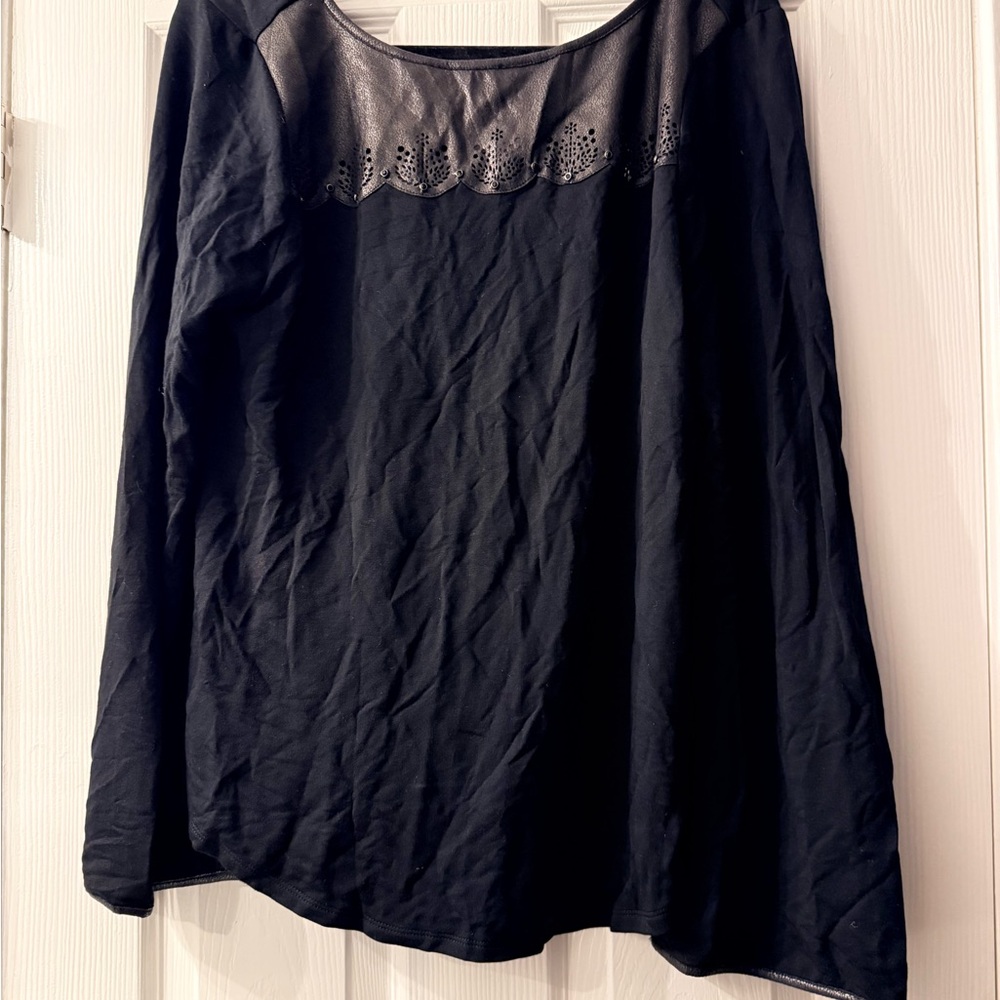 Liberty Garden Black Long Sleeve Top